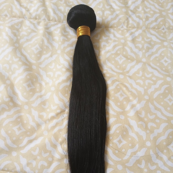 Brazilian and Malaysian Remy hair - Picture 2 of 6
